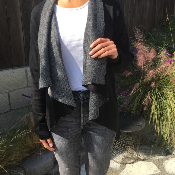 🆕 Waterfall Sweater - Picture 3 of 4